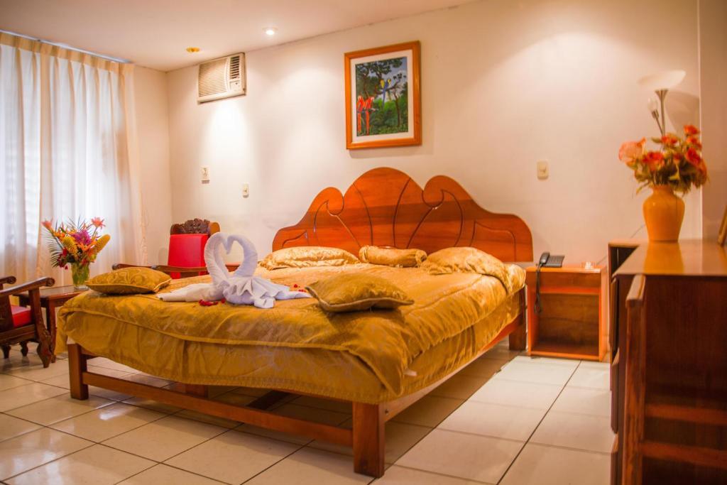 Hotel Sol Del Oriente Iquitos Exteriör bild